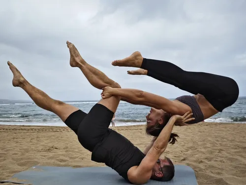 Partner acrobatics on the sport rooftop terrace at U32
