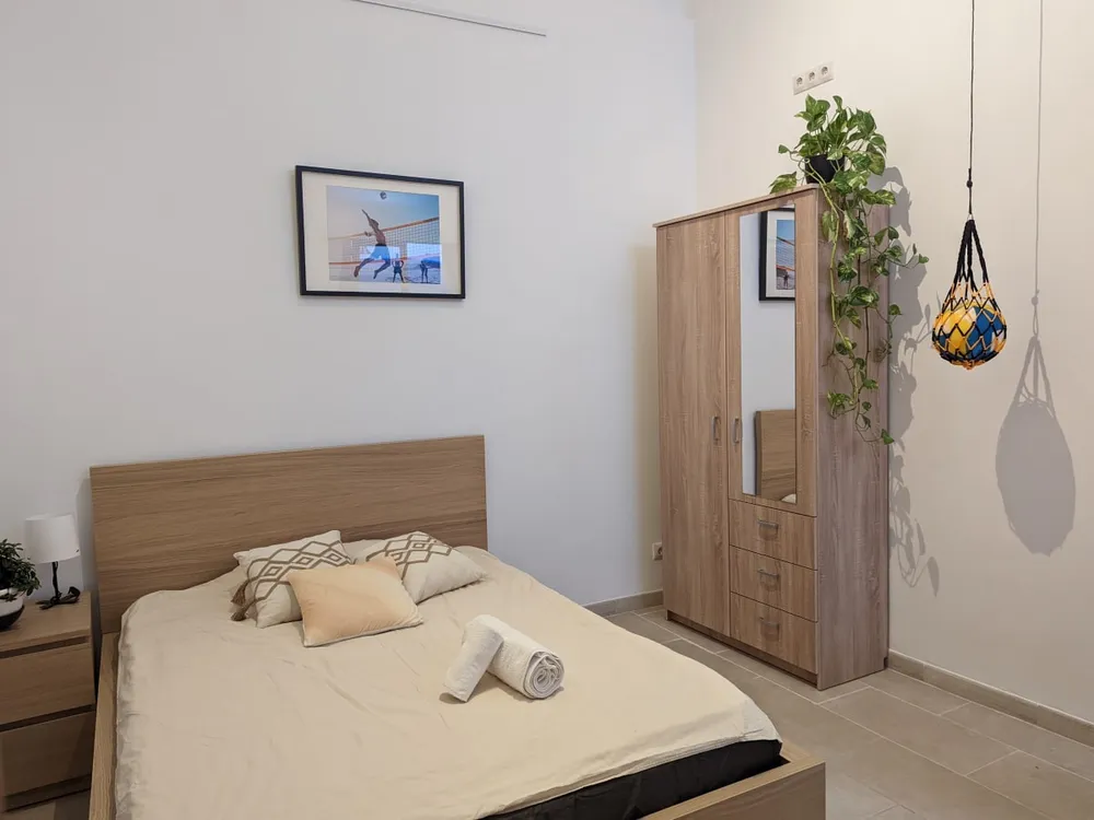 Beach Base - bedroom