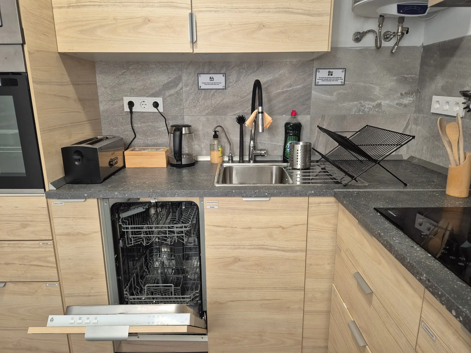 Kitchen at P21 Outpost - dishwasher, toaster, kettle