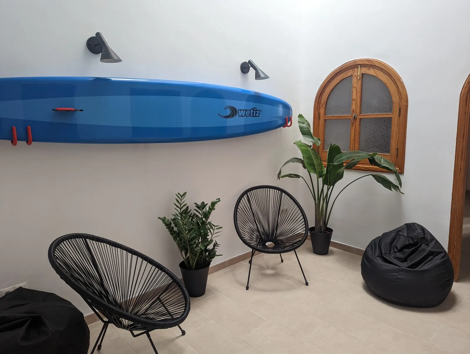 Lower hallway at U32 Headquarter - rescue board