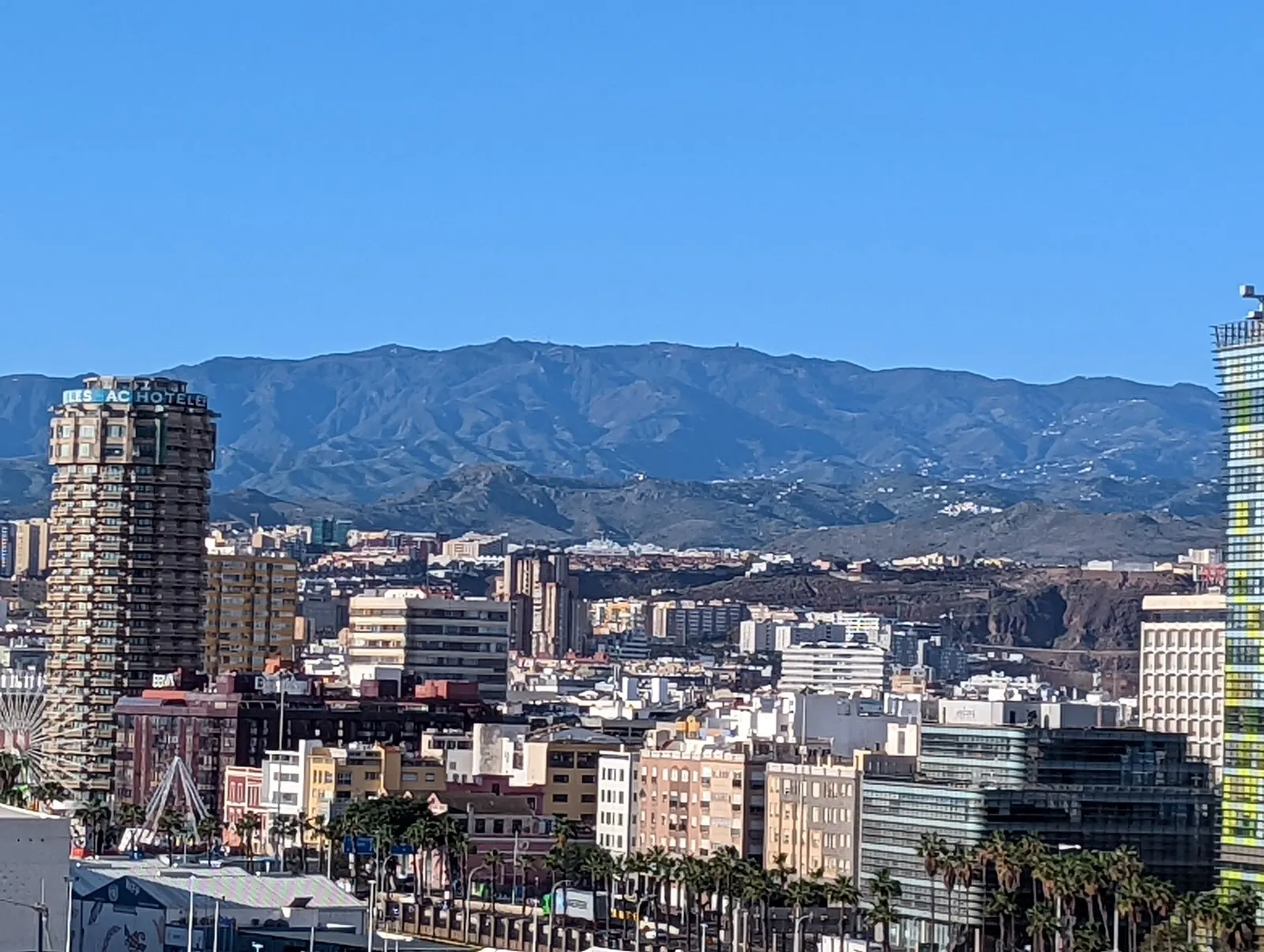 Southern terrace at J48 Penthouse - view, Roque Nublo