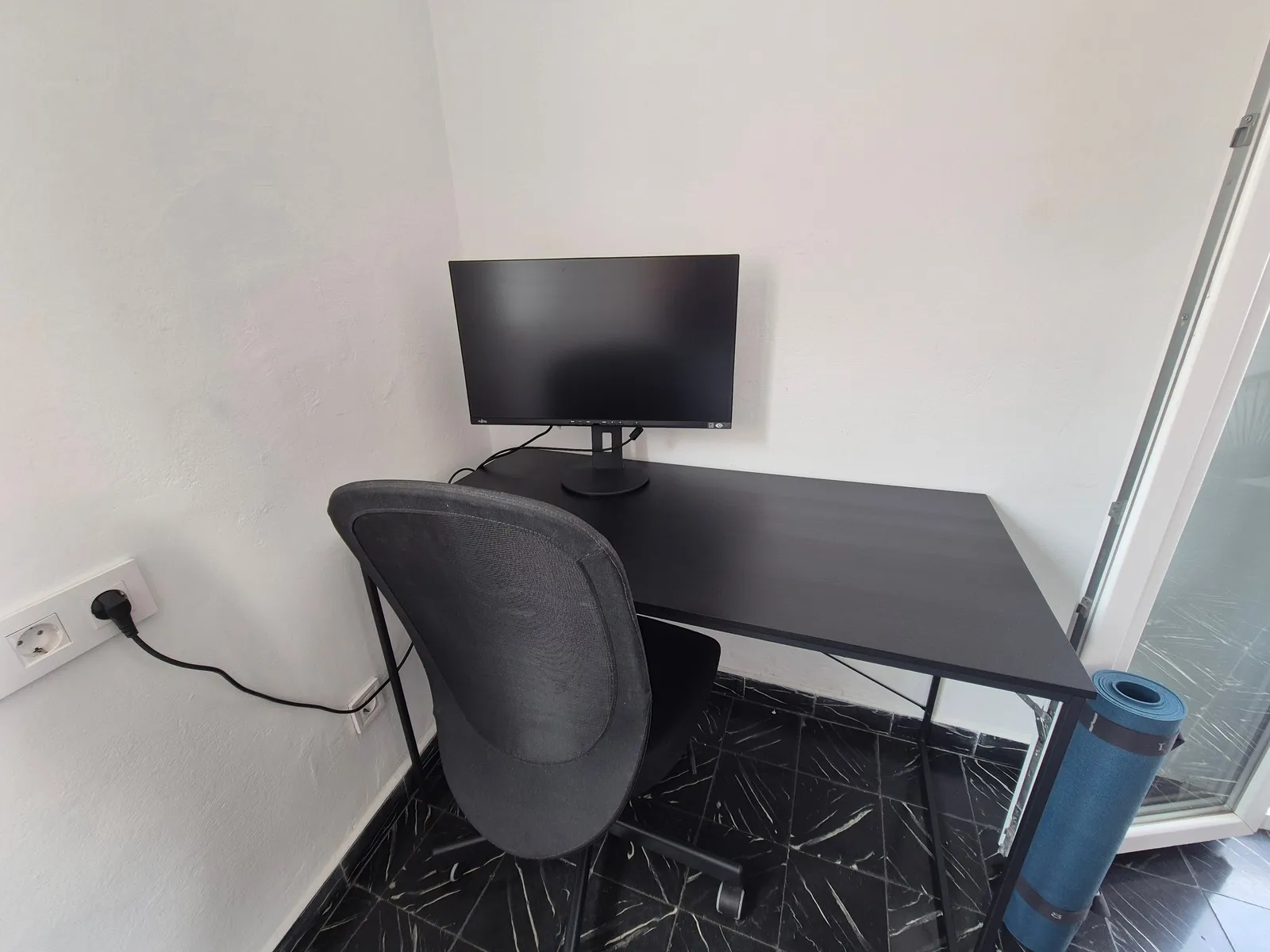 Triathlon Territory - working area, desk workspace, office chair, external monitor